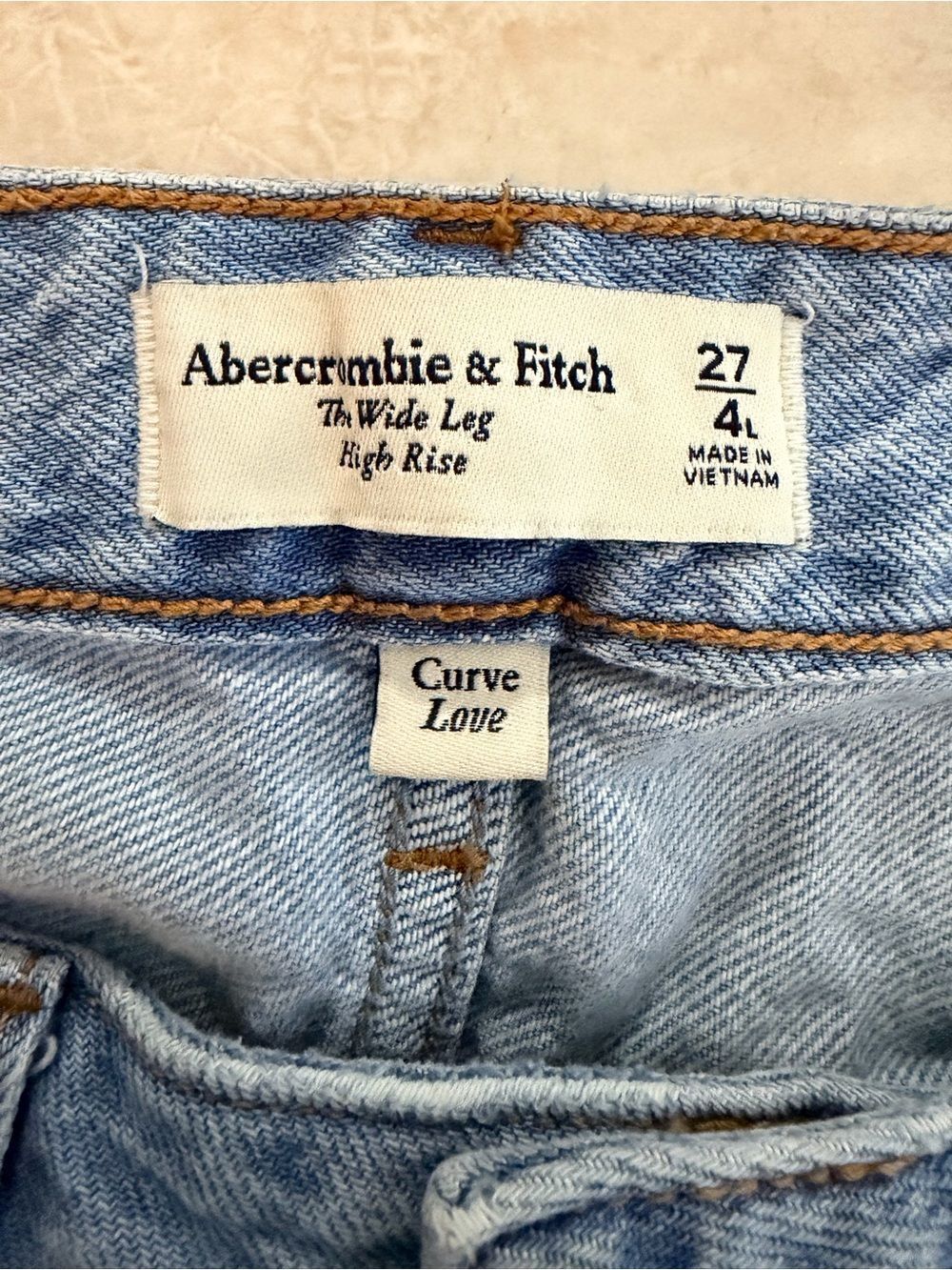 Abercrombie & Fitch Curve Love The Wide Leg High Rise Jeans Size 4L 4 Long or 27 - Picture 8 of 9